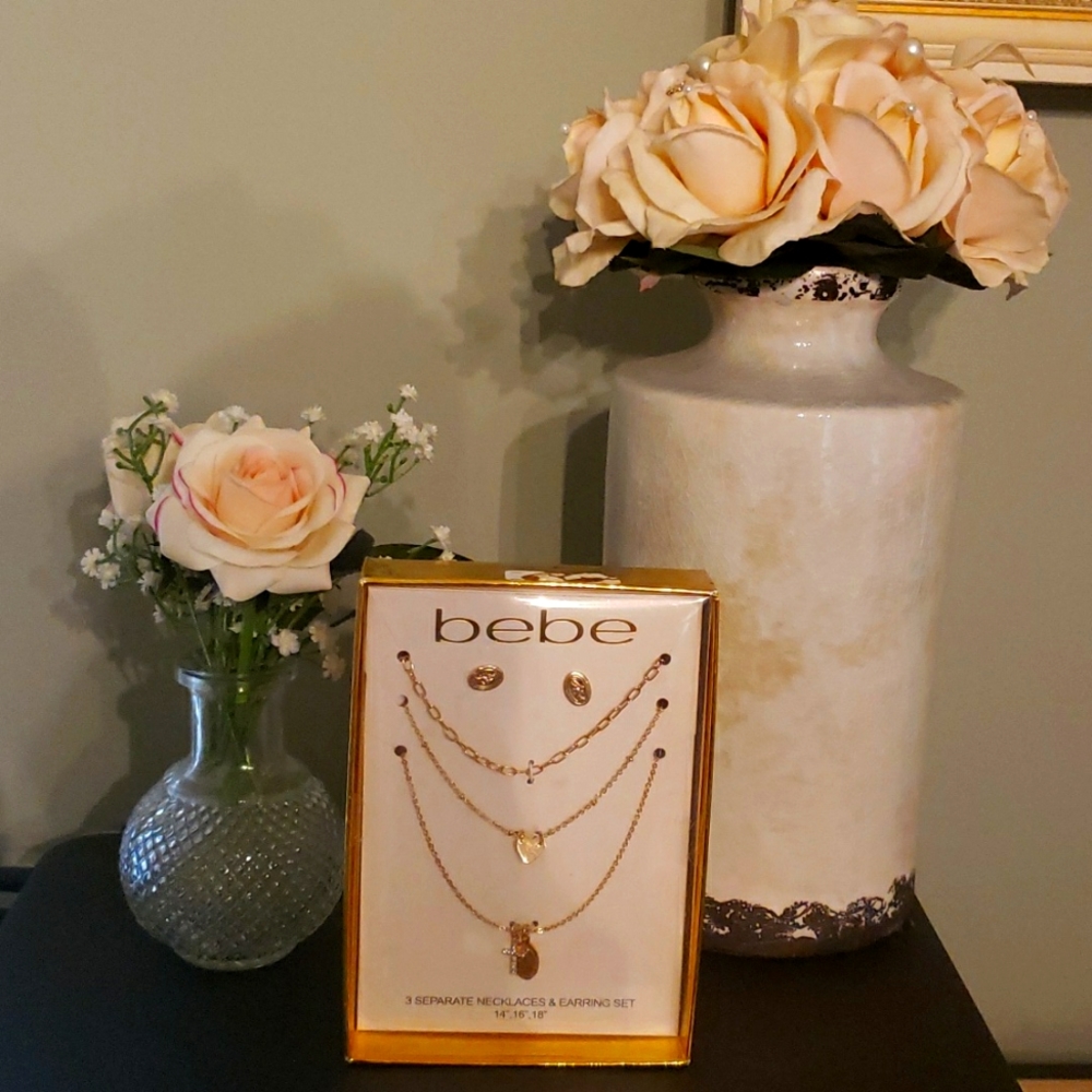 New in box bebe 3 necklace and earring set goldtone